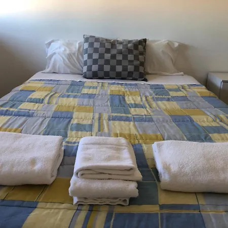 Гостевой дом Avenida 83 *