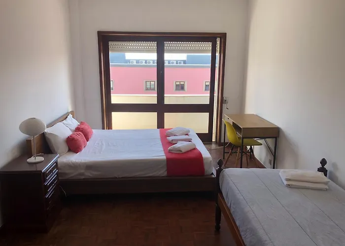 Avenida 83 Maison d'hôtes Aveiro